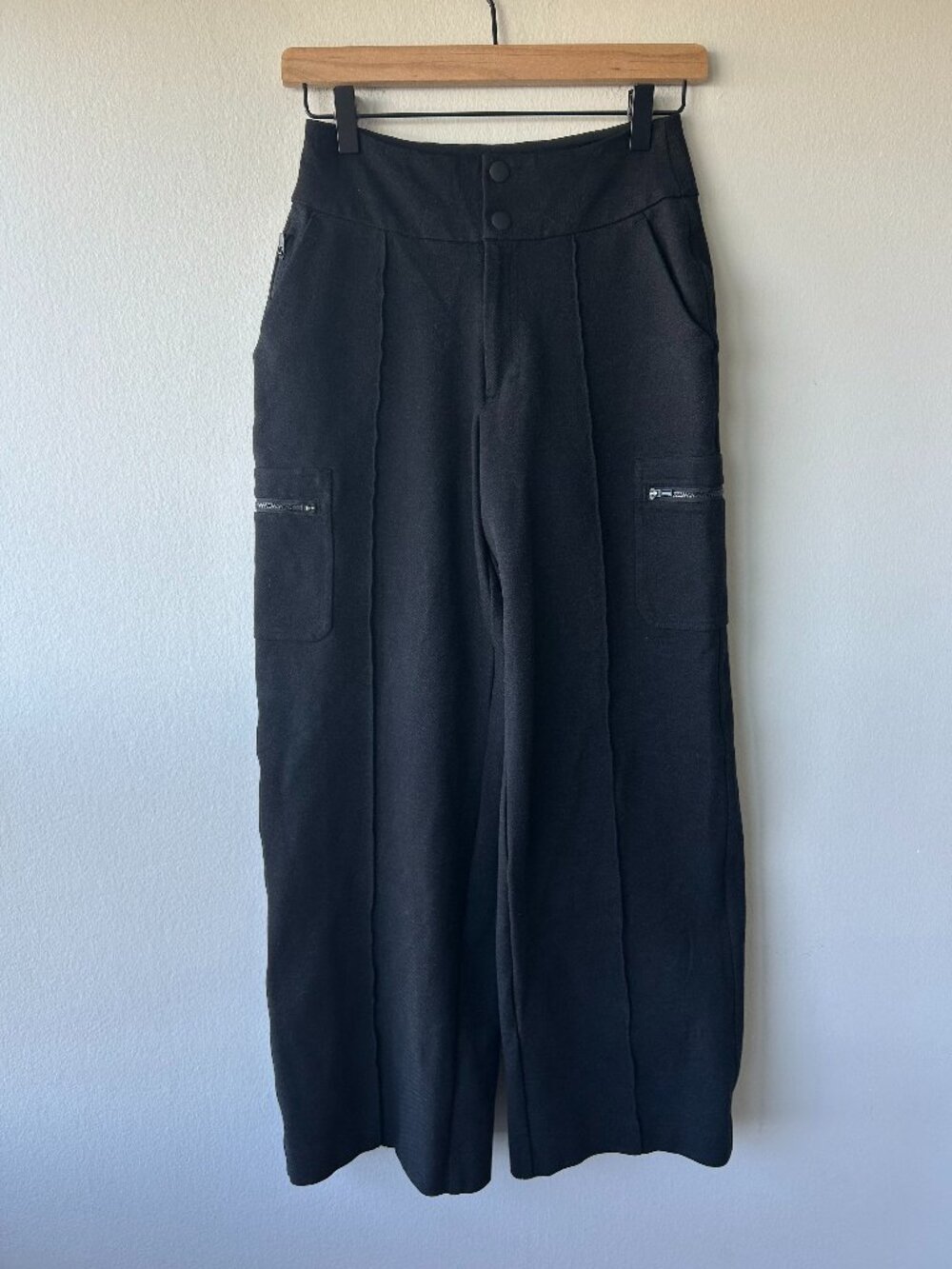 Athleta Venice Heathered Cargo Pants Black High Rise Wide Leg Size 0